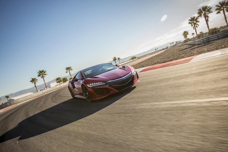  Acura NSX 2016 года  (NA) (фото 84 из 286)